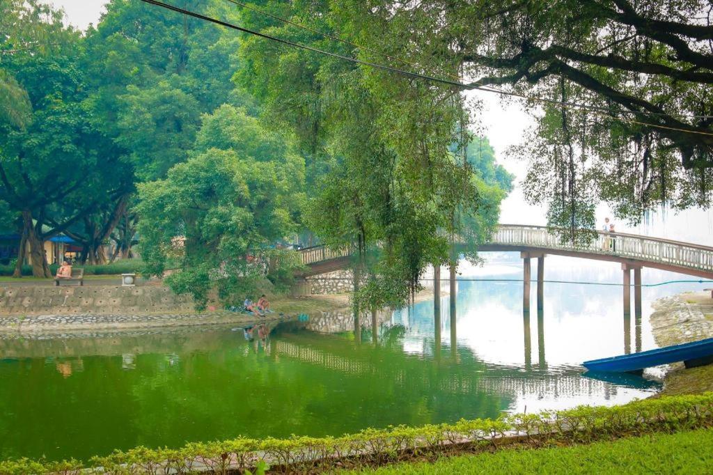 โรงแรมเชอรี 1 ฮานอย ภายนอก รูปภาพ